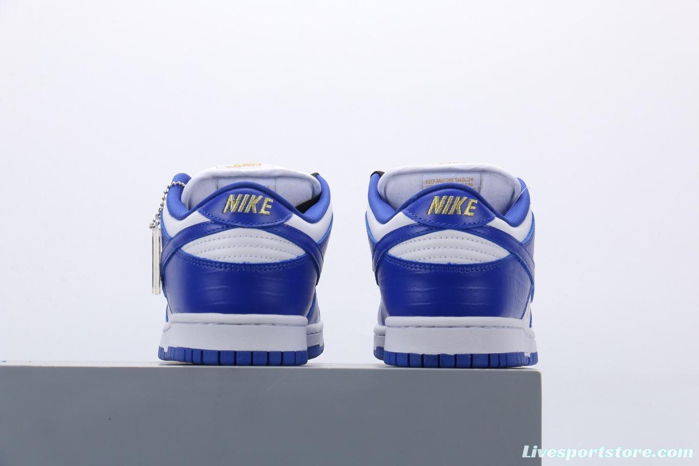 Supreme X Nike SB Dunk Low “Hyper Royal”