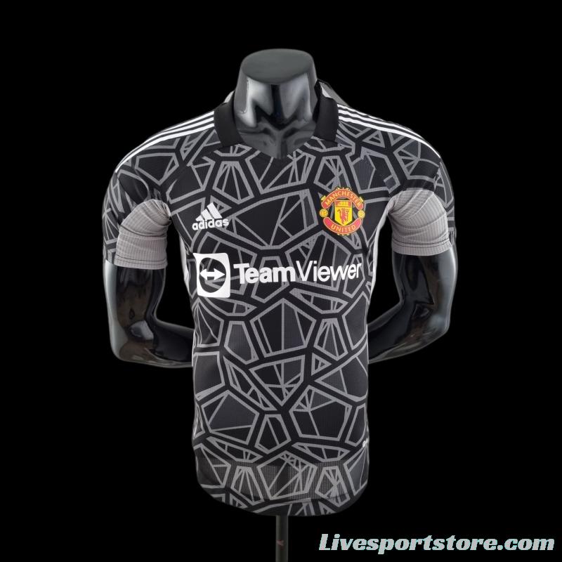 Player Version 22/23 Manchester United Black Goalkeeper